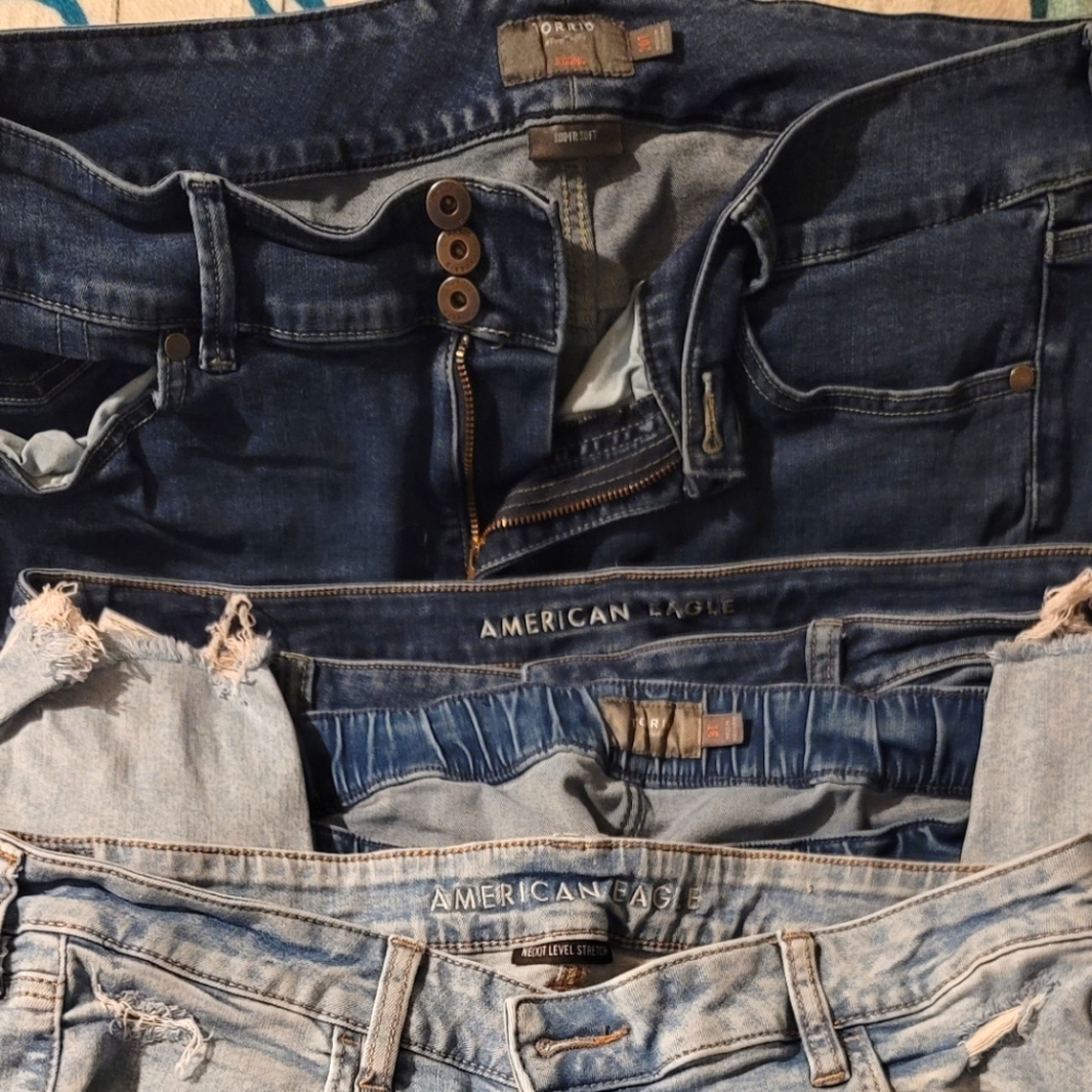 4 pairs of size 20 jeans Torrid and American Eagle